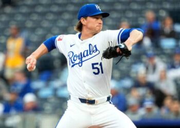 This Could Be Reds Best Trade In The Last Decade: Cincinnati Reds Close To Seal Deal For Royals Pitcher And Infielder.