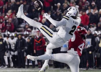 Breaking: Two former Georgia football players enter transfer portal again