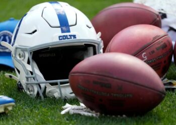 NFL mock draft 2025: Indianapolis Colts pick tight end or cornerback