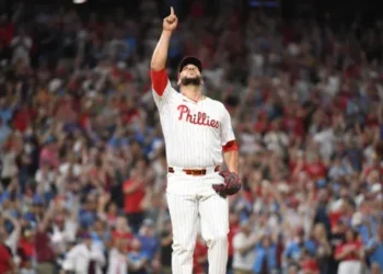 BREAKING: Carlos Estévez finalizes two-year, $22 million contract with Kansas City Royals