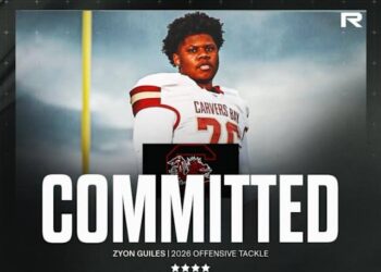THIS COULD BE SOUTH CAROLINA GAMECOCKS BEST DEAL IN THE LAST DECADE, AS FOUR-STAR OFFENSIVE TACKLE COMMITS AND VOW TO END CAREER WITH GAMECOCKS.