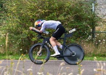 Breaking: Triathlon superstar Sam Laidlow is back on a TT bike at last as he steps things up after health issues
