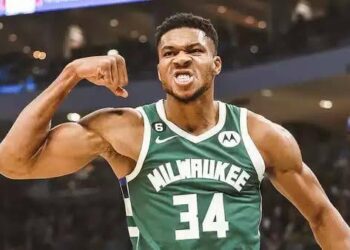 Breaking News: Giannis Antetokounmpo Announces Permanent Contract Deal with Milwaukee Bucks Till Retirement After Groundbreaking Agreement