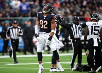 BREAKING NEWS:Following the Chicago Bears in the NFL free agency market: DT  Among the five to re-sign as offseason training gets underway is Chris Williams.