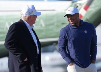 BREAKING:Saquon Barkley and President Donald Trump walk before boarding Air Force One at Morristown Municipal Airport.